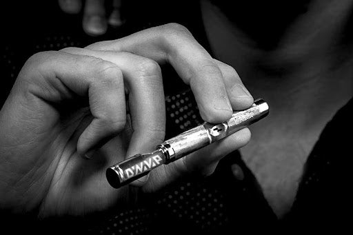 Best Vapes Under €50, €100, and €200: Budget-Friendly Vape Guide